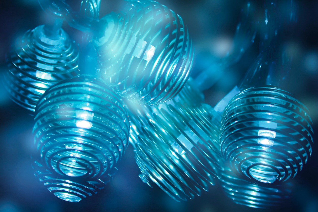 LED Light Therapy for Estheticians: Choosing the Right Device for Your Treatment Room